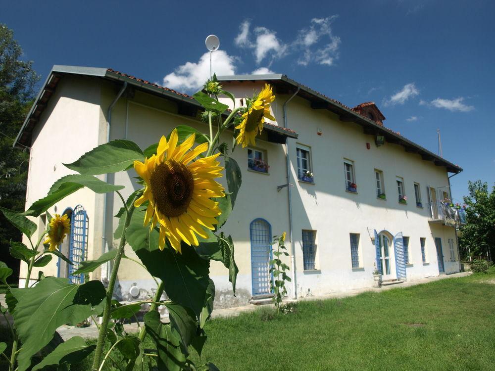 Ostello Del Po Saluzzo Buitenkant foto